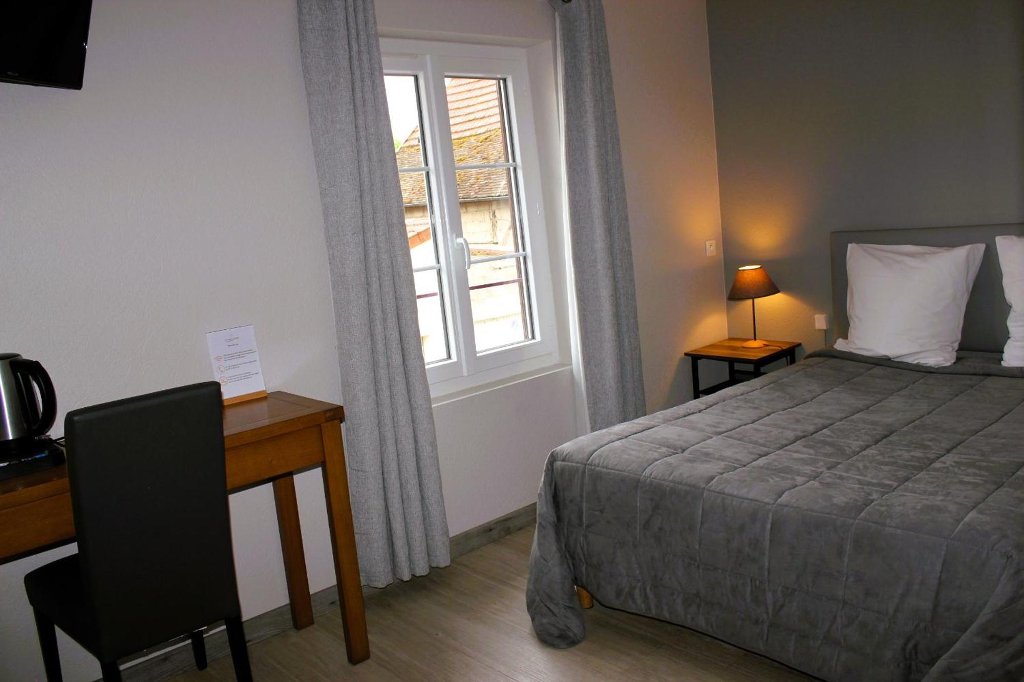 Le Saint Hubert Hotel Arcis-sur-Aube Ngoại thất bức ảnh