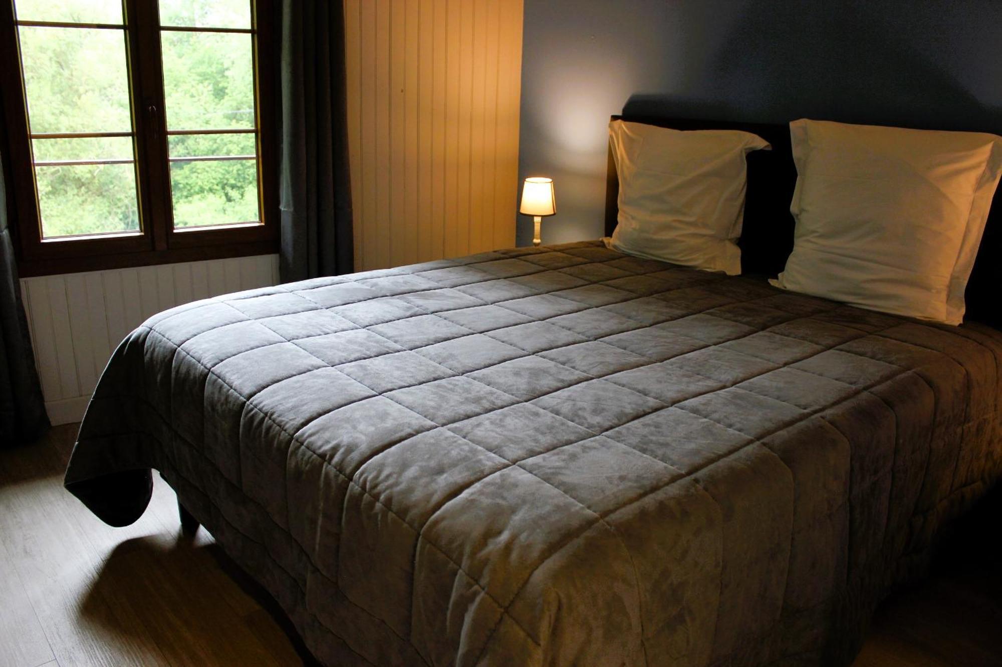 Le Saint Hubert Hotel Arcis-sur-Aube Ngoại thất bức ảnh